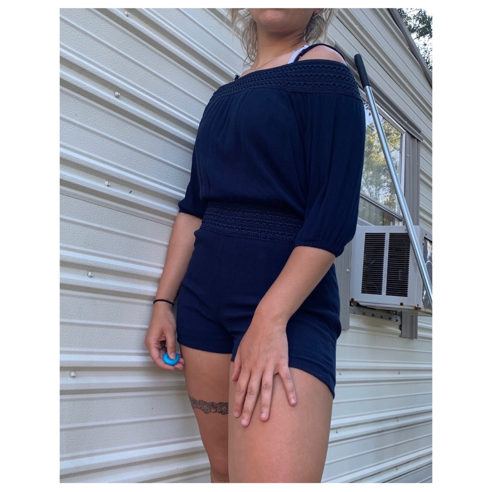 Romper - Picture 1 of 4